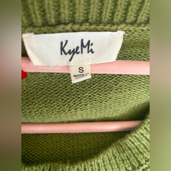 KyeMi Knit Sweater in Moss Green - Picture 6 of 7